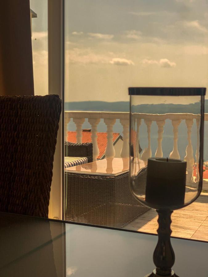 Apartments Villa Klaudia - Adults Only Crikvenica Bagian luar foto