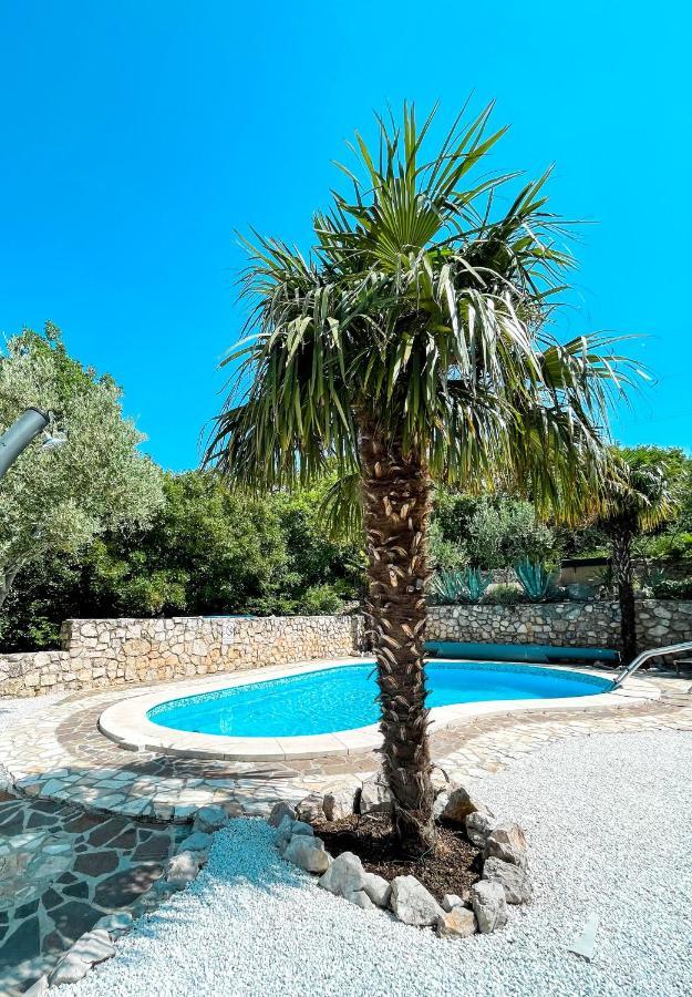 Apartments Villa Klaudia - Adults Only Crikvenica Bagian luar foto