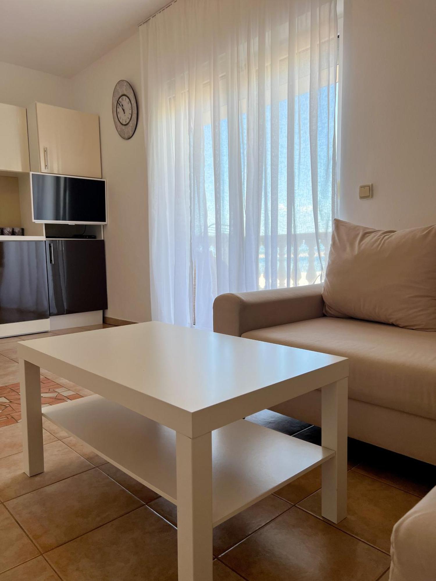 Apartments Villa Klaudia - Adults Only Crikvenica Bagian luar foto