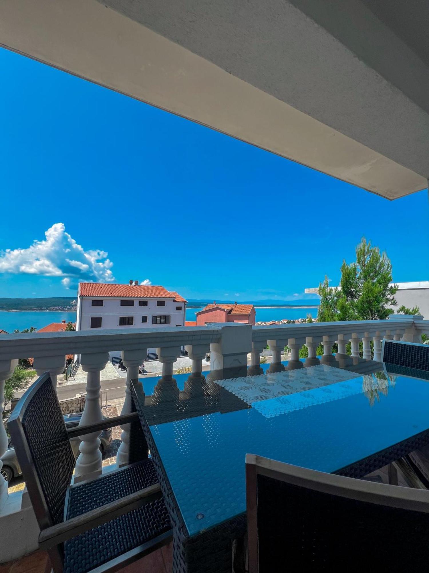 Apartments Villa Klaudia - Adults Only Crikvenica Bagian luar foto